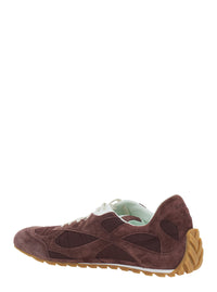 Bottega Veneta Men 'Orbit Flash' Bordeaux Low Top Sneakers With Rubber Sole And Logo Patch On The Tongue In Suede For Men