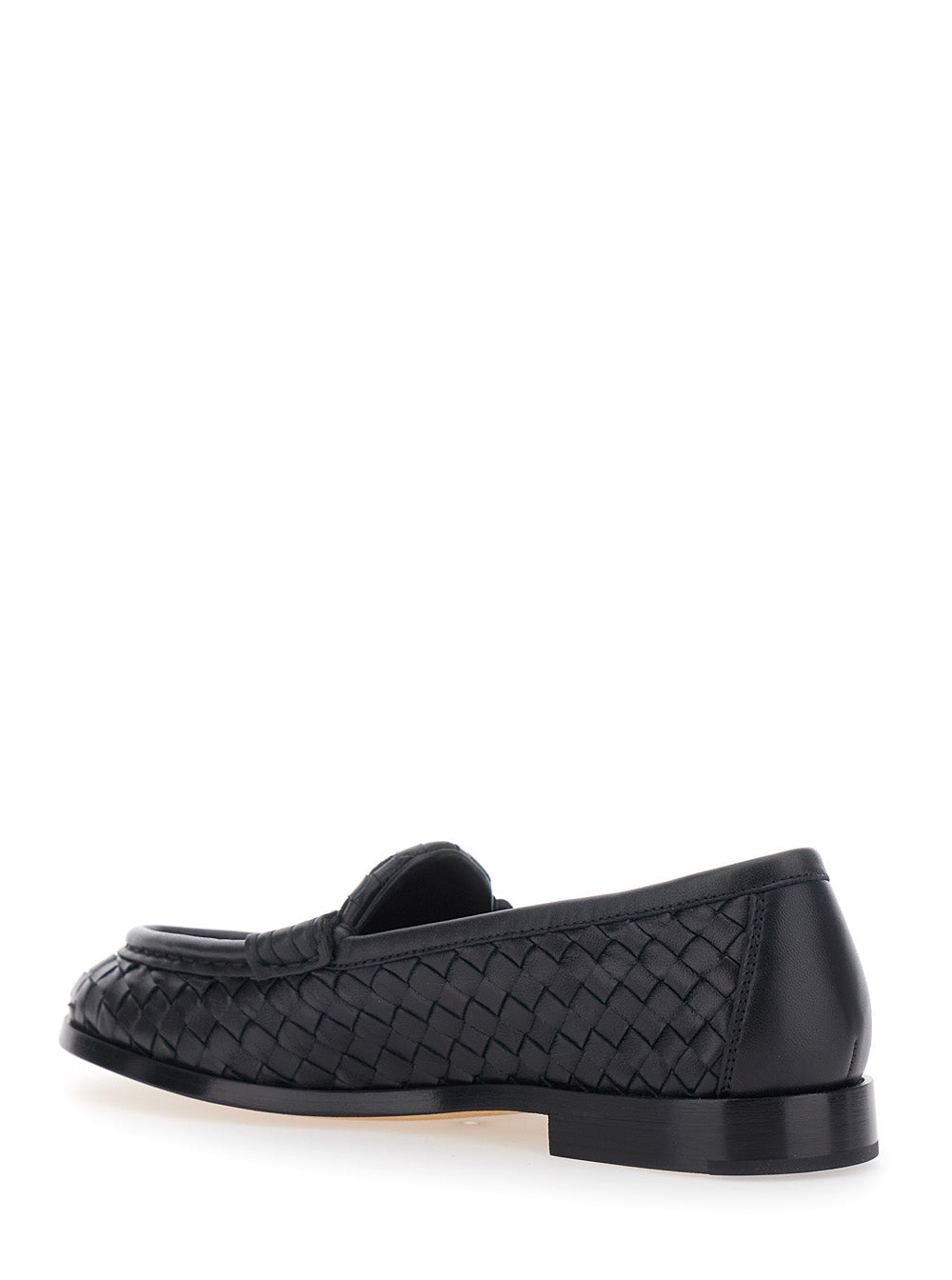 Bottega Veneta Women 'Silenzio' Black Loafers With Rounded Toe And Intreccio In Leather For Women