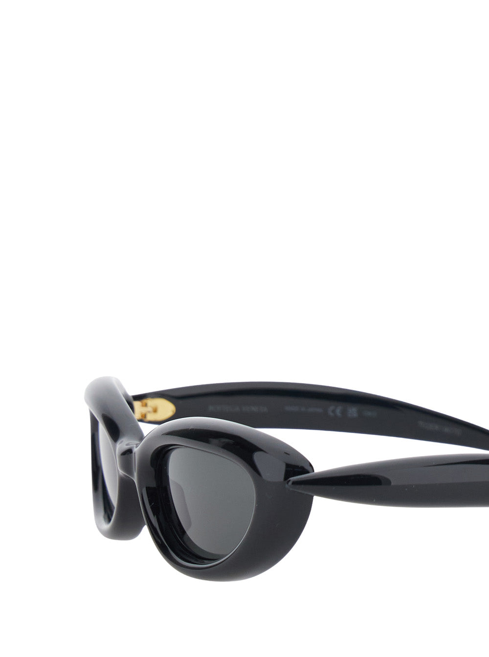 Bottega Veneta Women Black Sunglasses With Cat Eye Design And Thick Frame In Plastic For Women