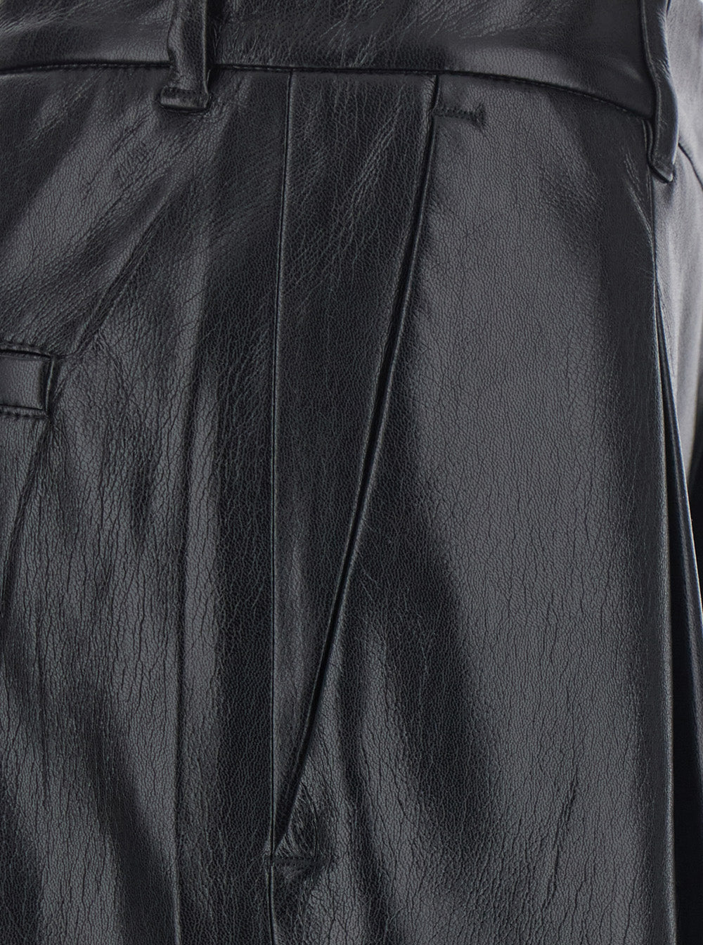 The Andamane Women 'Sasha' Black Pants With Five-Pocket Design In Eco-Leather For Women