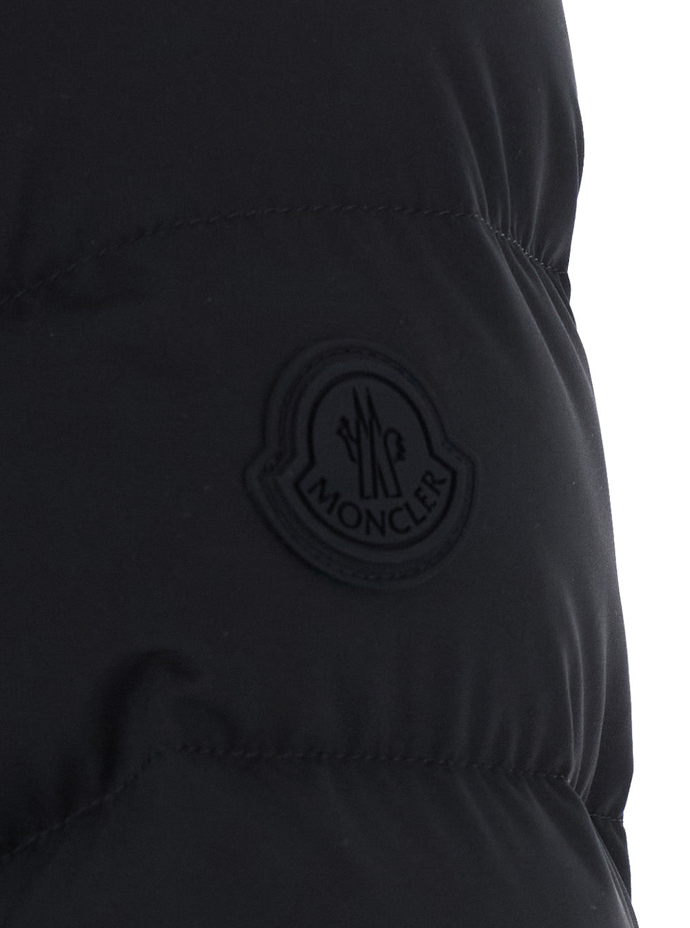 Moncler Women 'Esthetique' Black Down Jacket With Waist Belt And Logo Patch On The Sleeve In Tech Fabric For Women
