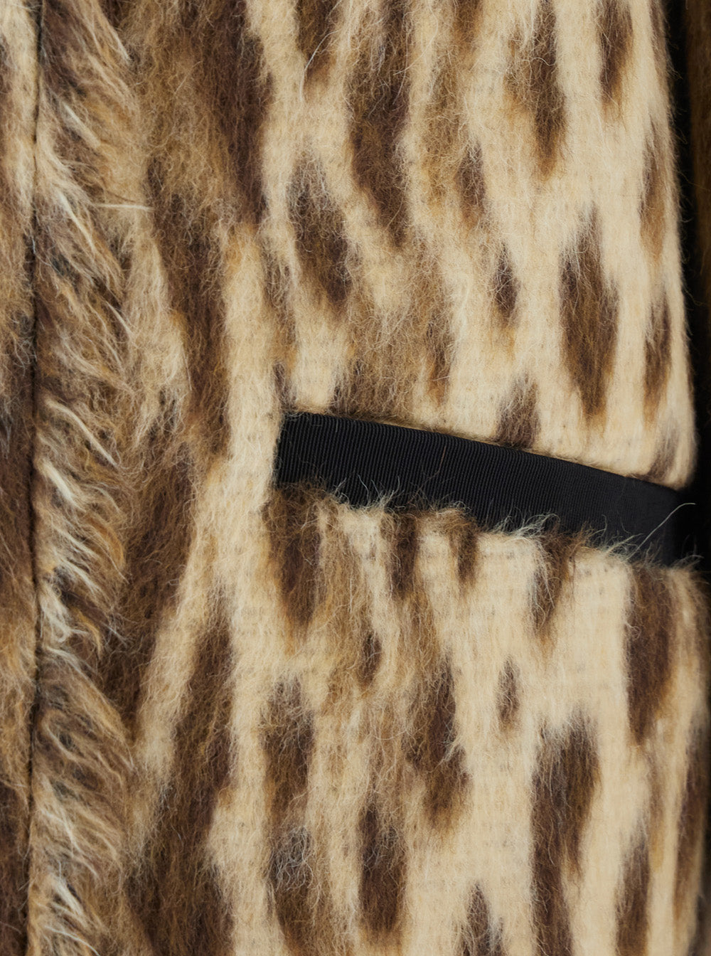 Forte_Forte Women 'Royal Leopard' Beige Coat With Classic Collar And All-Over Leopard Motif In Wool Blend For Women