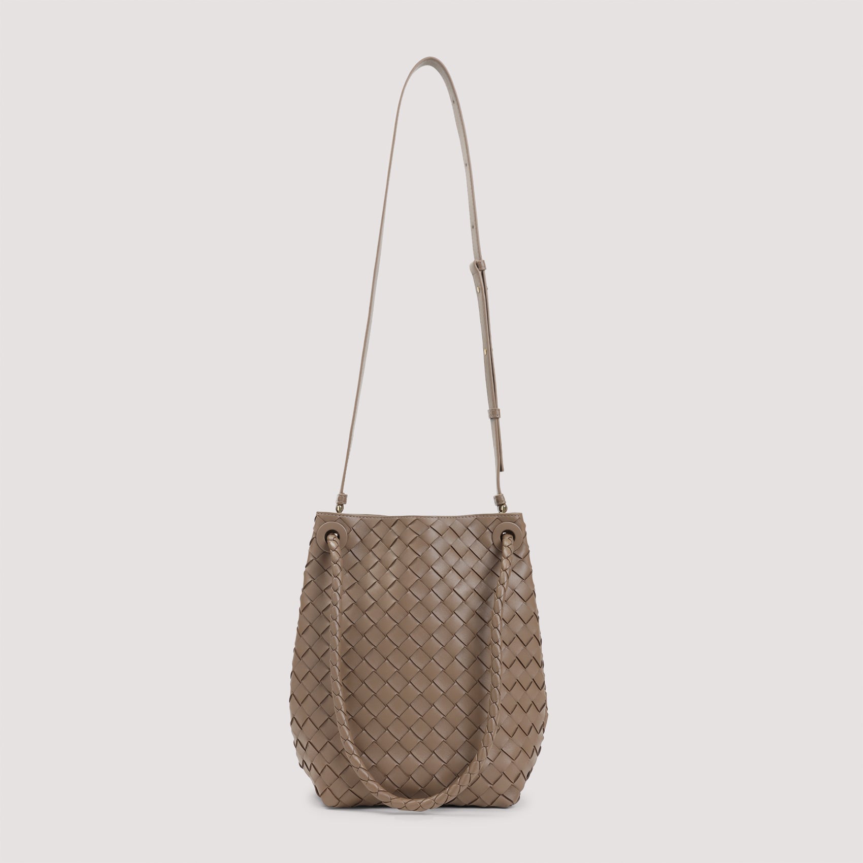 Bottega Veneta Andiamo Bucket Bag Women