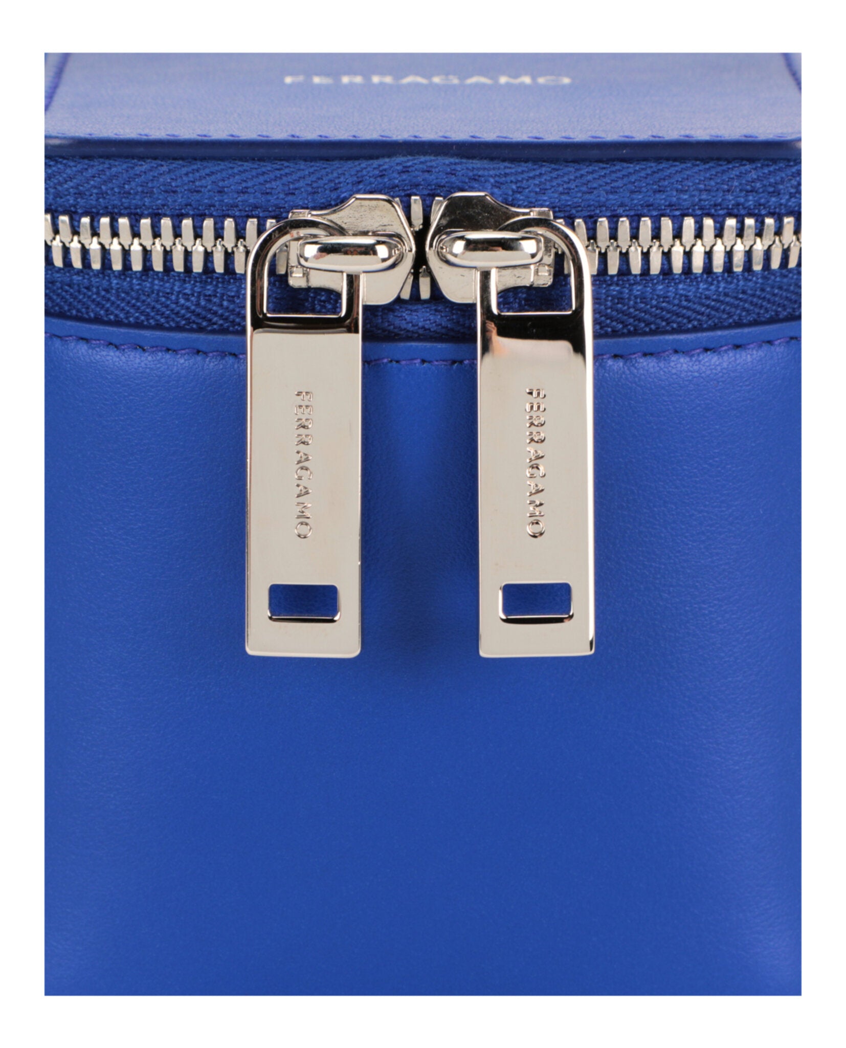 ショルダーバッグ・ポシェット Ferragamo Micro Zip-Around Shoulder Bag Ferragamo Womens Micro Zip-Around Shoulder Bag – Bluefly