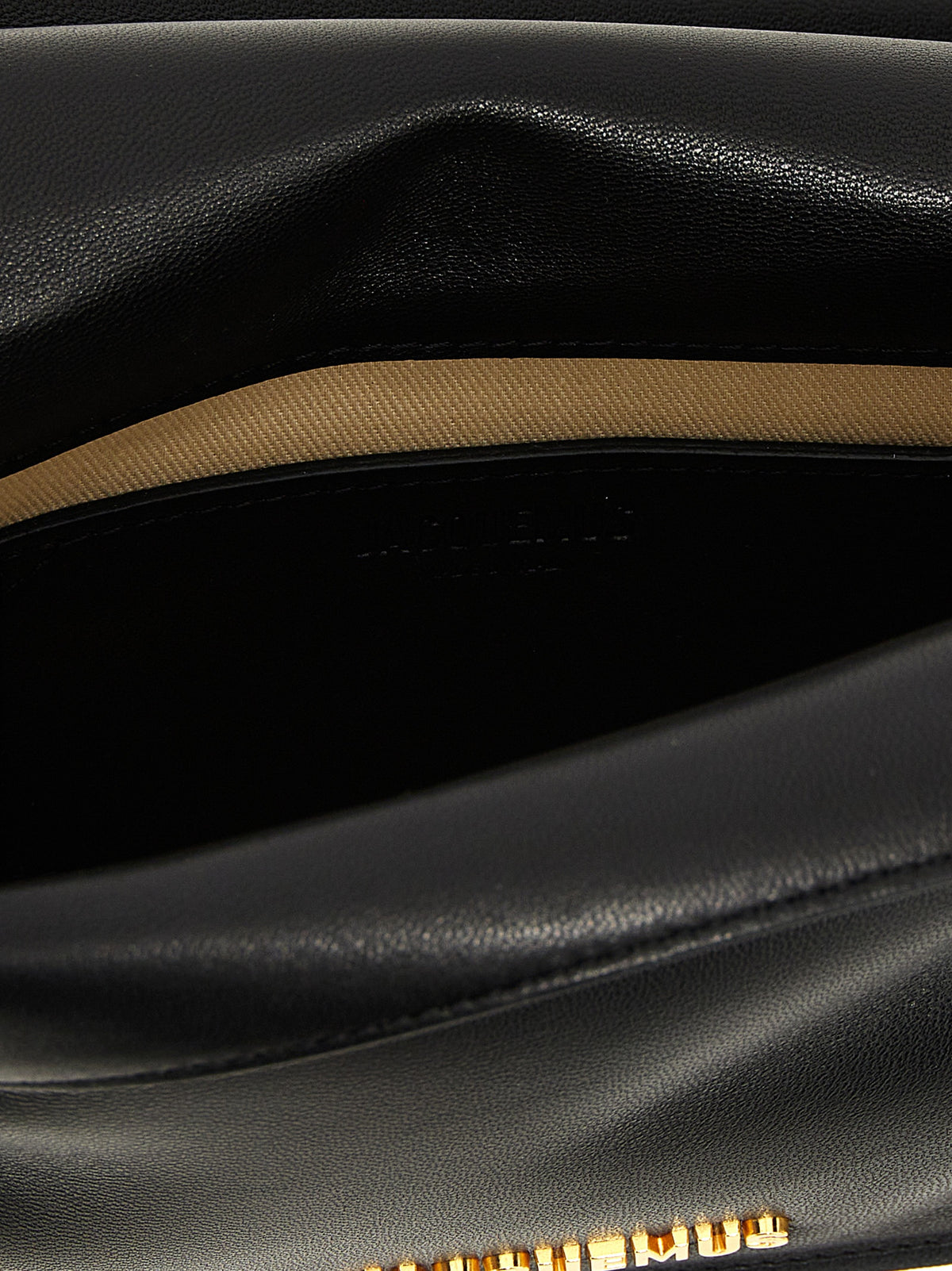 JACQUEMUS Jacquemus Women 'La Petite Pochette Rond Carré' Clutch