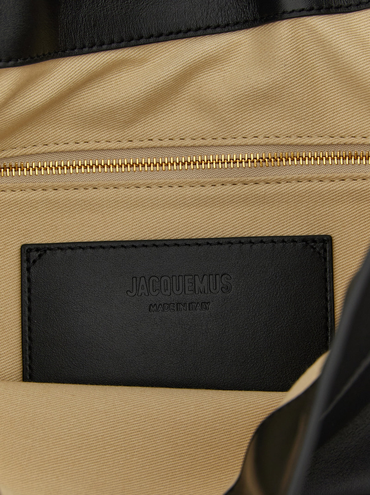 Jacquemus Women 'Le Sac Ovalo' Shoulder Bag