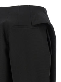 Jacquemus Women 'Le Short Cubisto' Bermuda Shorts