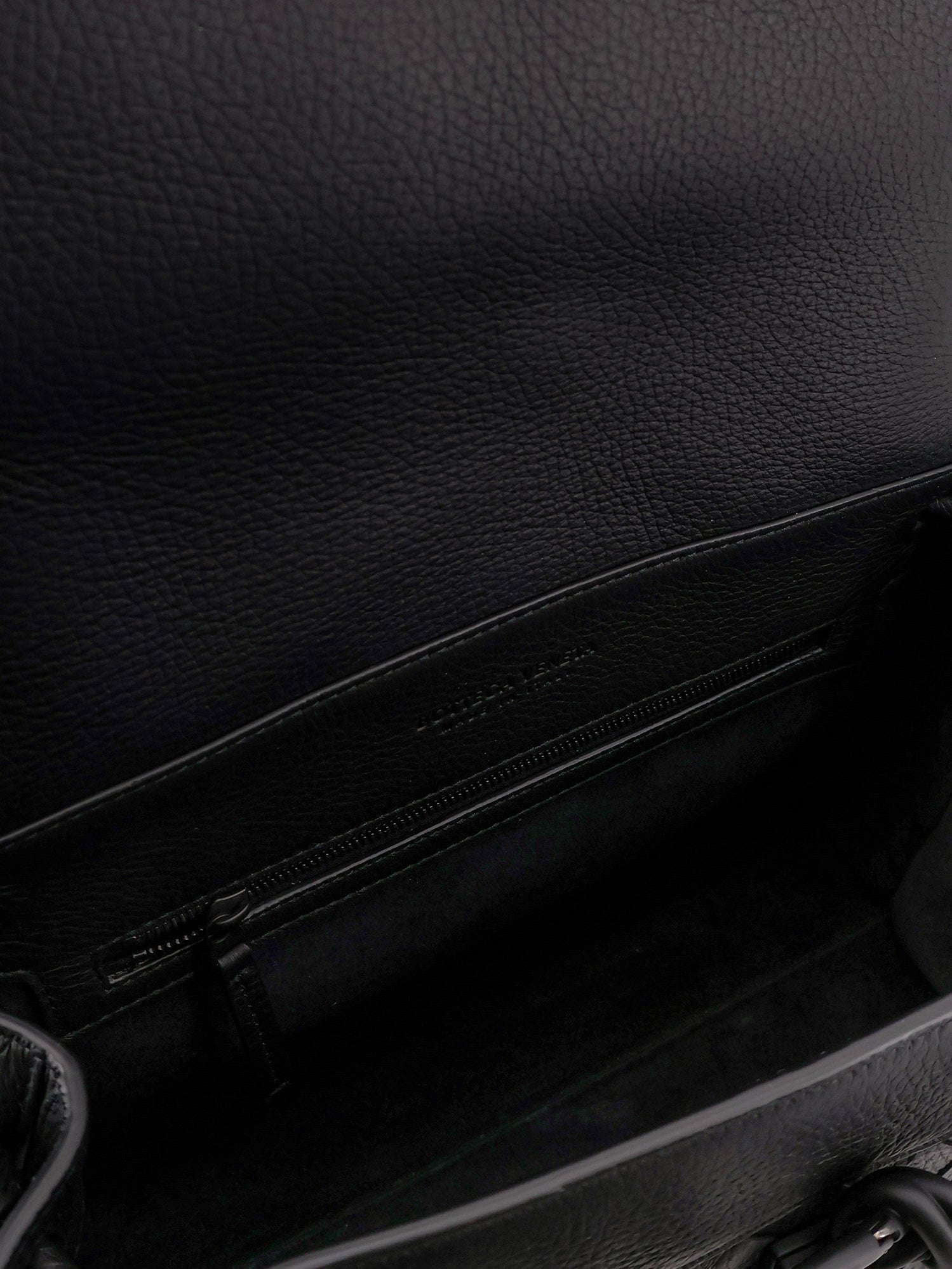 Bottega Veneta Men Andiamo Leather Shoulder Bag With Intrecciato Pattern