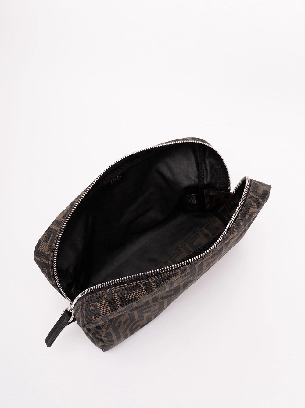Fendi Fendi Men Medium Beauty Case