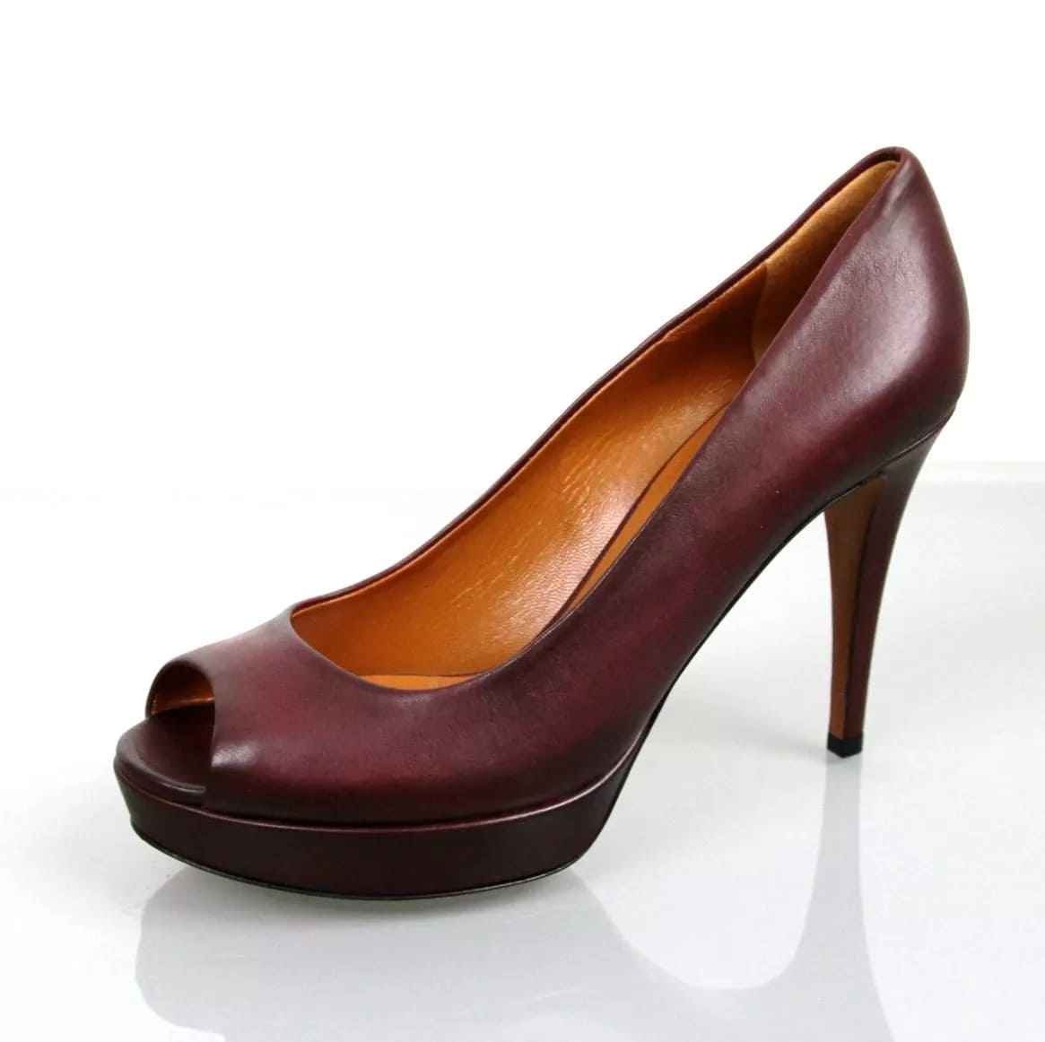 New Authentic GUCCI Betty Open-Toe Platform Pump SHOES Plum 8.5