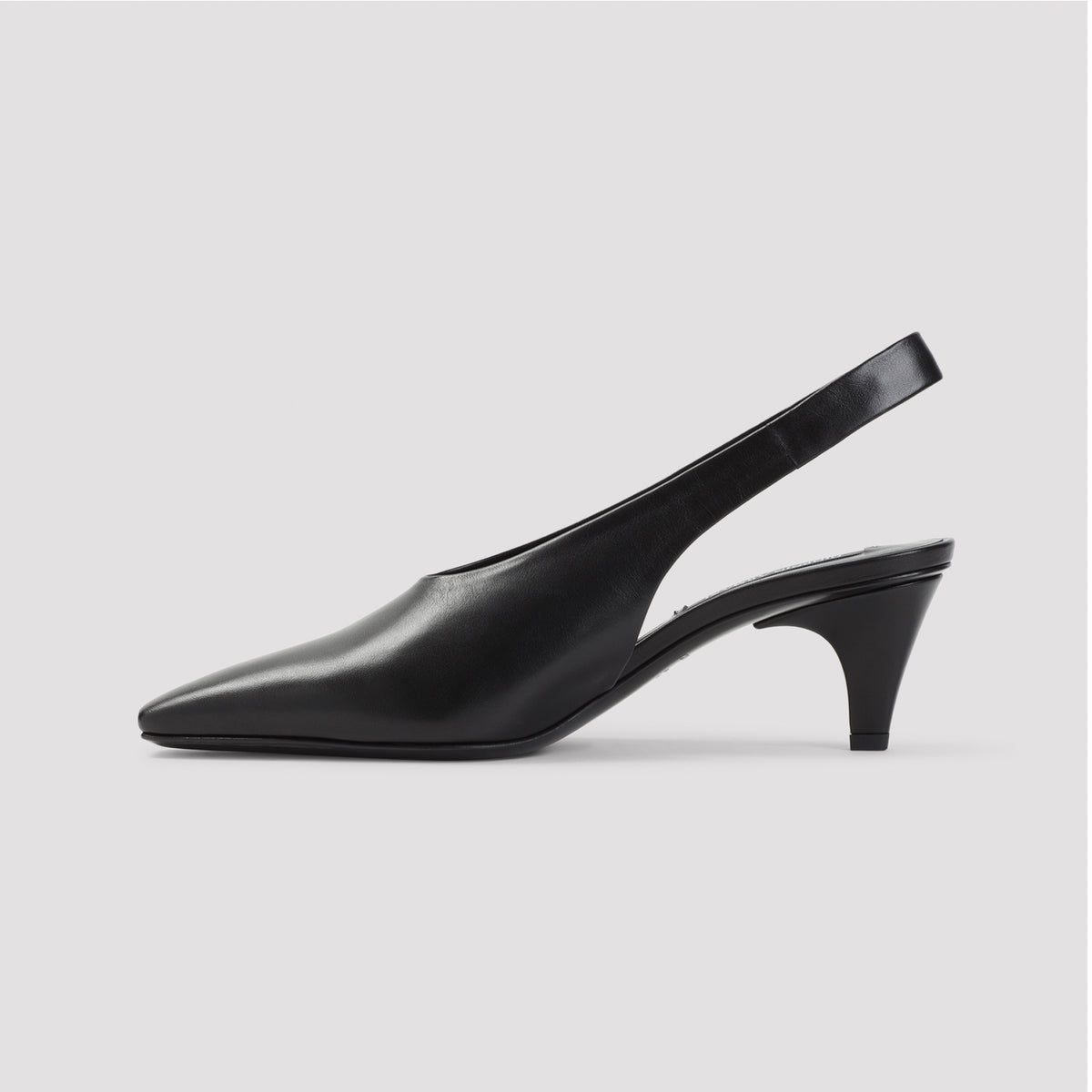 Giorgio Armani Nappa Decolletè Women