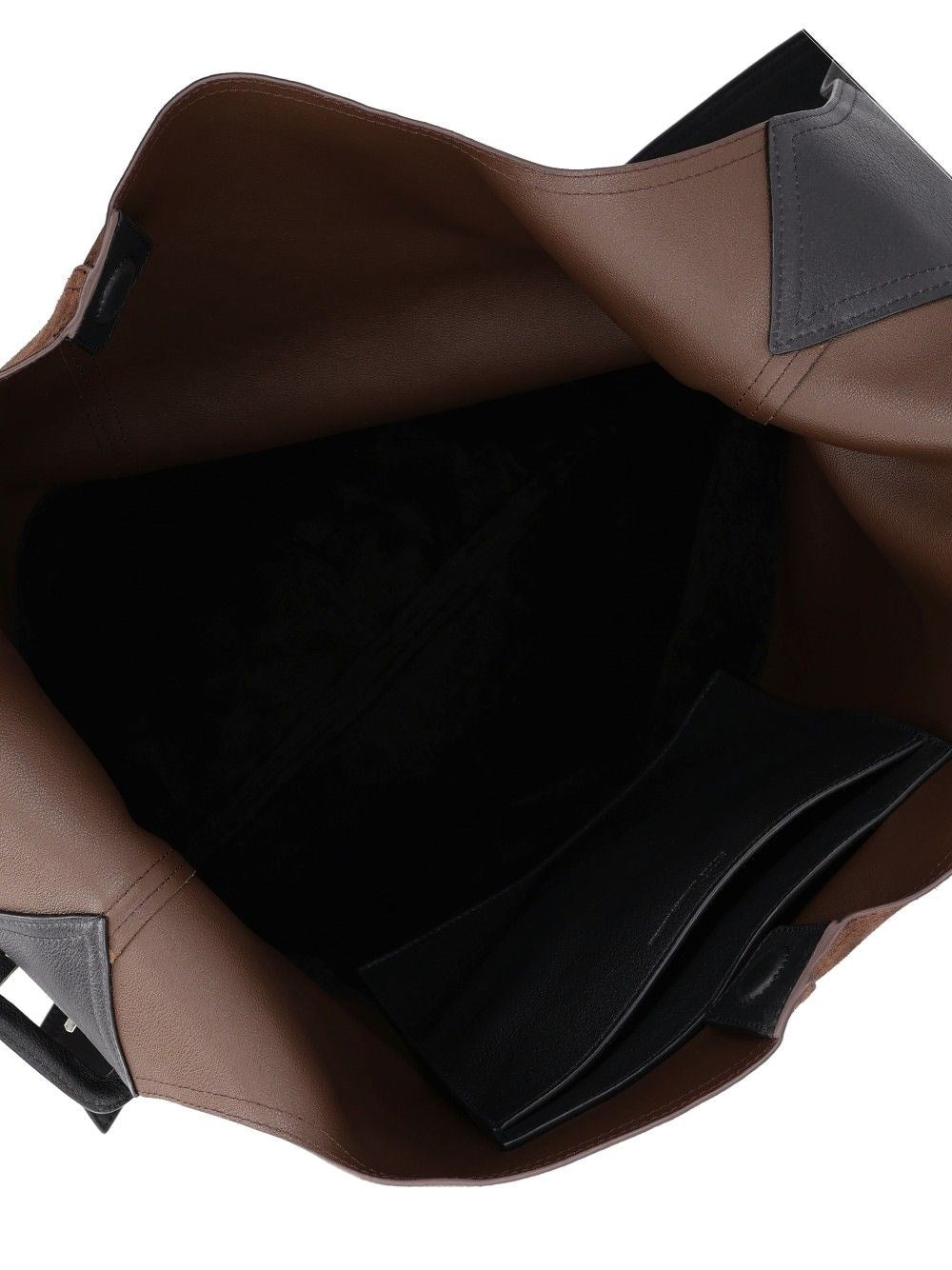 Ami Ami Women "Etienne" Leather Bag