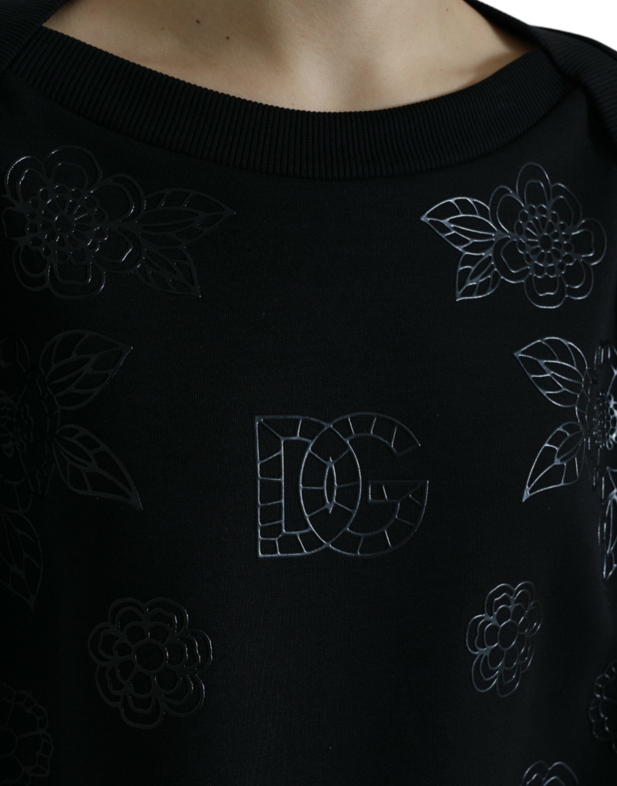 Dolce & Gabbana Black Pullover Floral Logo Applique Women's Sweater