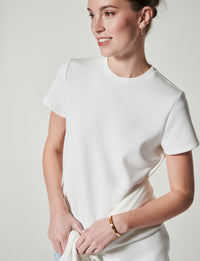 SPANX Women's Airessentials Cap Sleeve Top, Very Black