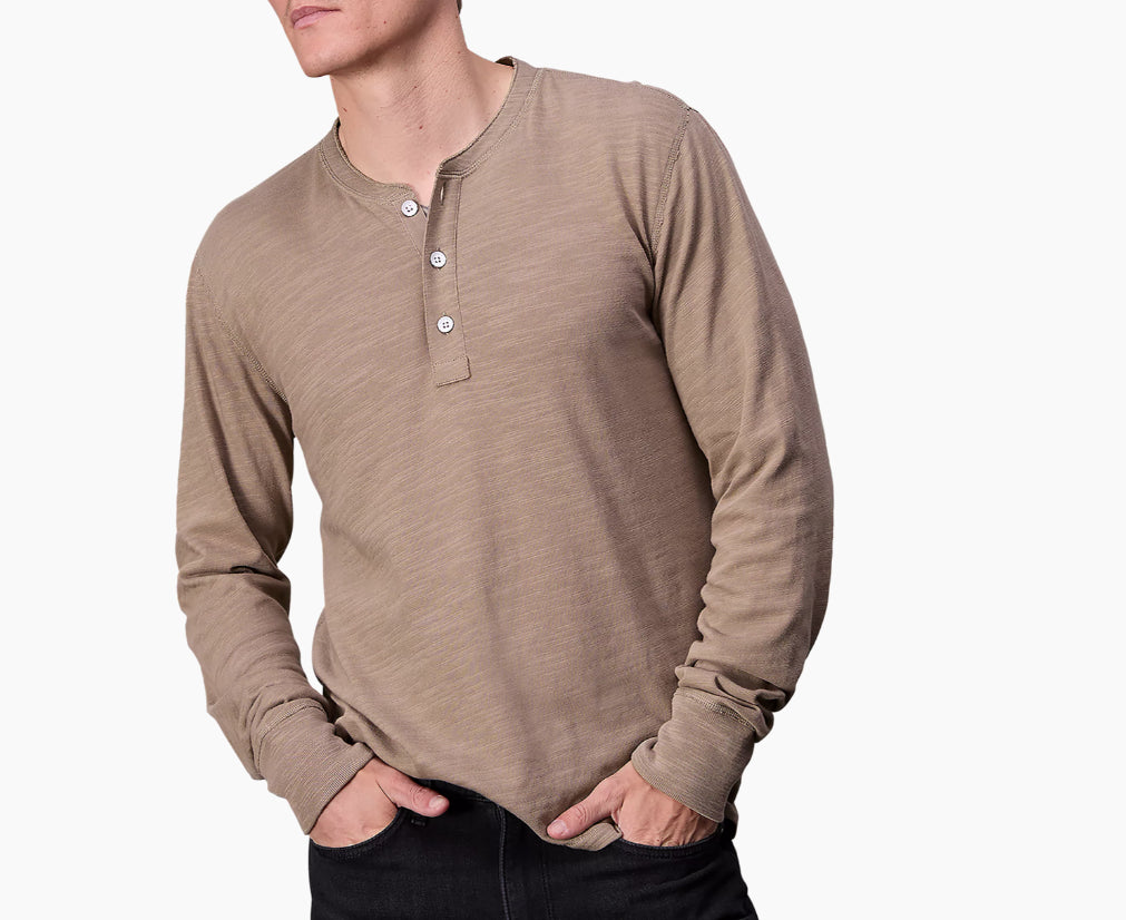 rag & bone Men's Classic Flame Henley, Desert, Large2