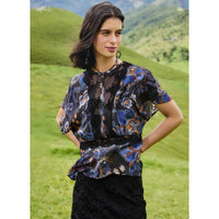 FARM Rio Women's Snakes Bouquet Blouse, Black