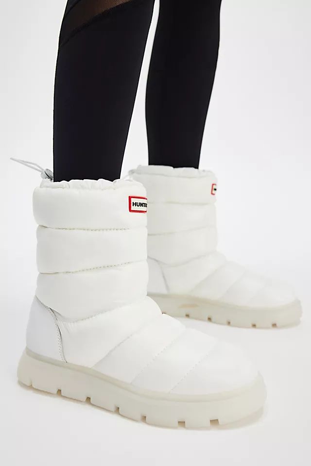 Hunter Women's Ivory Maribel Waterproof Snow Boots Size 6 US