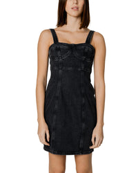 Tommy Hilfiger Jeans Tommy Hilfiger Women's Denim Dress Regular 0 (XS) Black