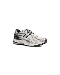 New Balance 877 Mens Running Shoes - WhiteSilver