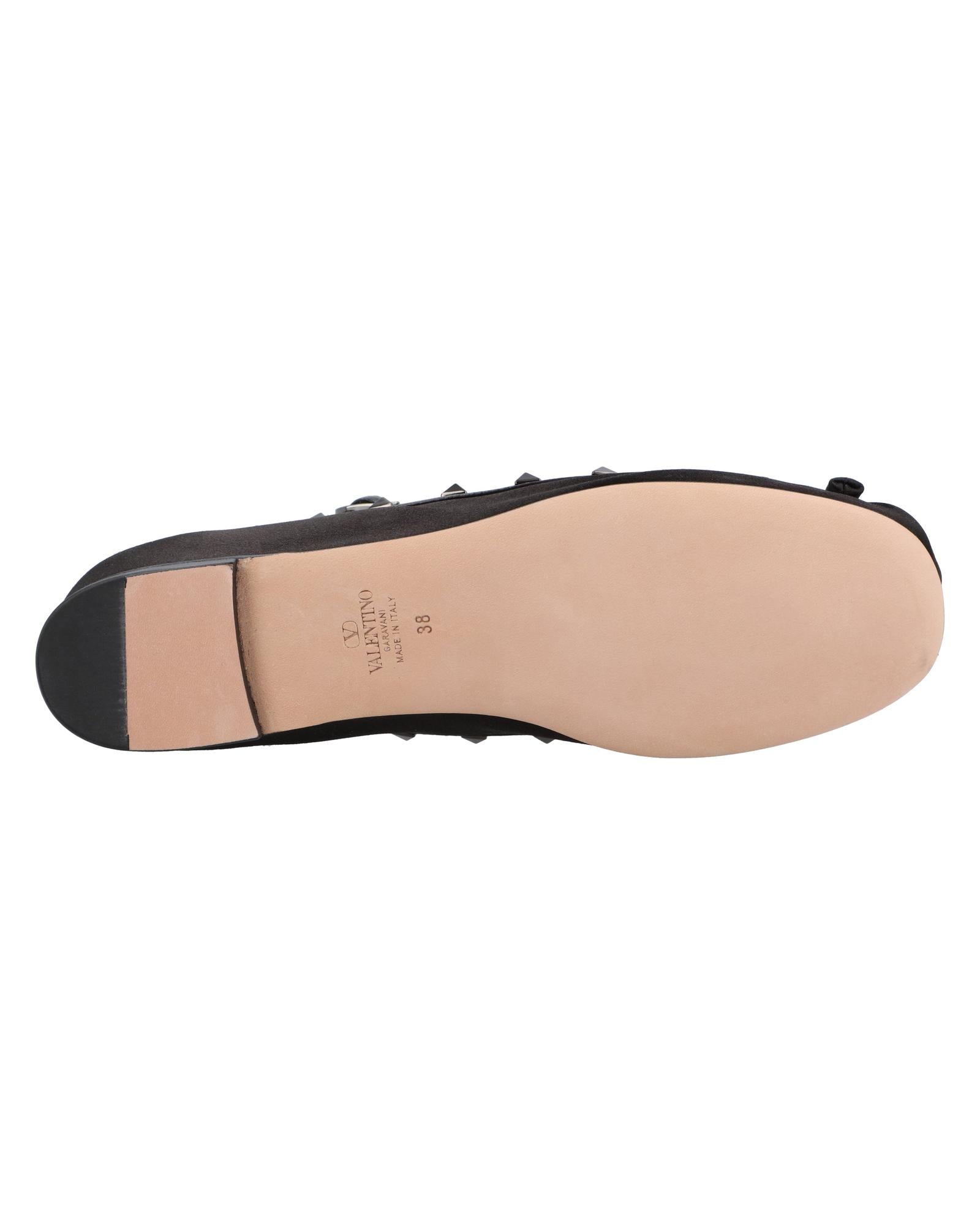 フラットシューズ VALENTINO Valentino Garavani Bowow T.05 Ballerina Valentino Garavani Bowow Leather Ballerina Flats | Neiman Marcus