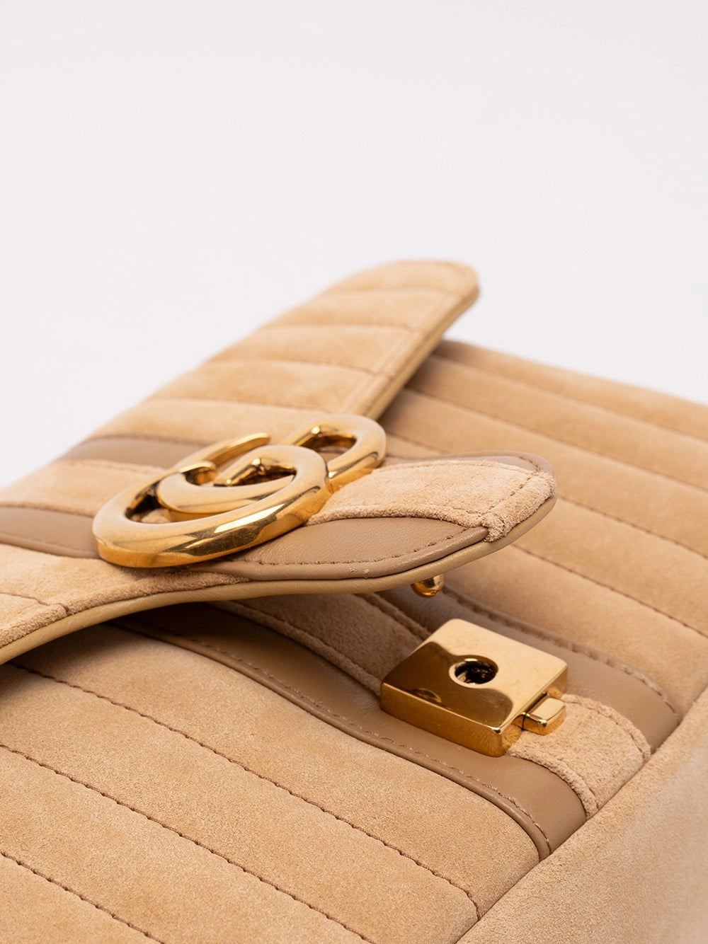 Gucci Women Jetset Gg Marmont Medium Shoulder Bag