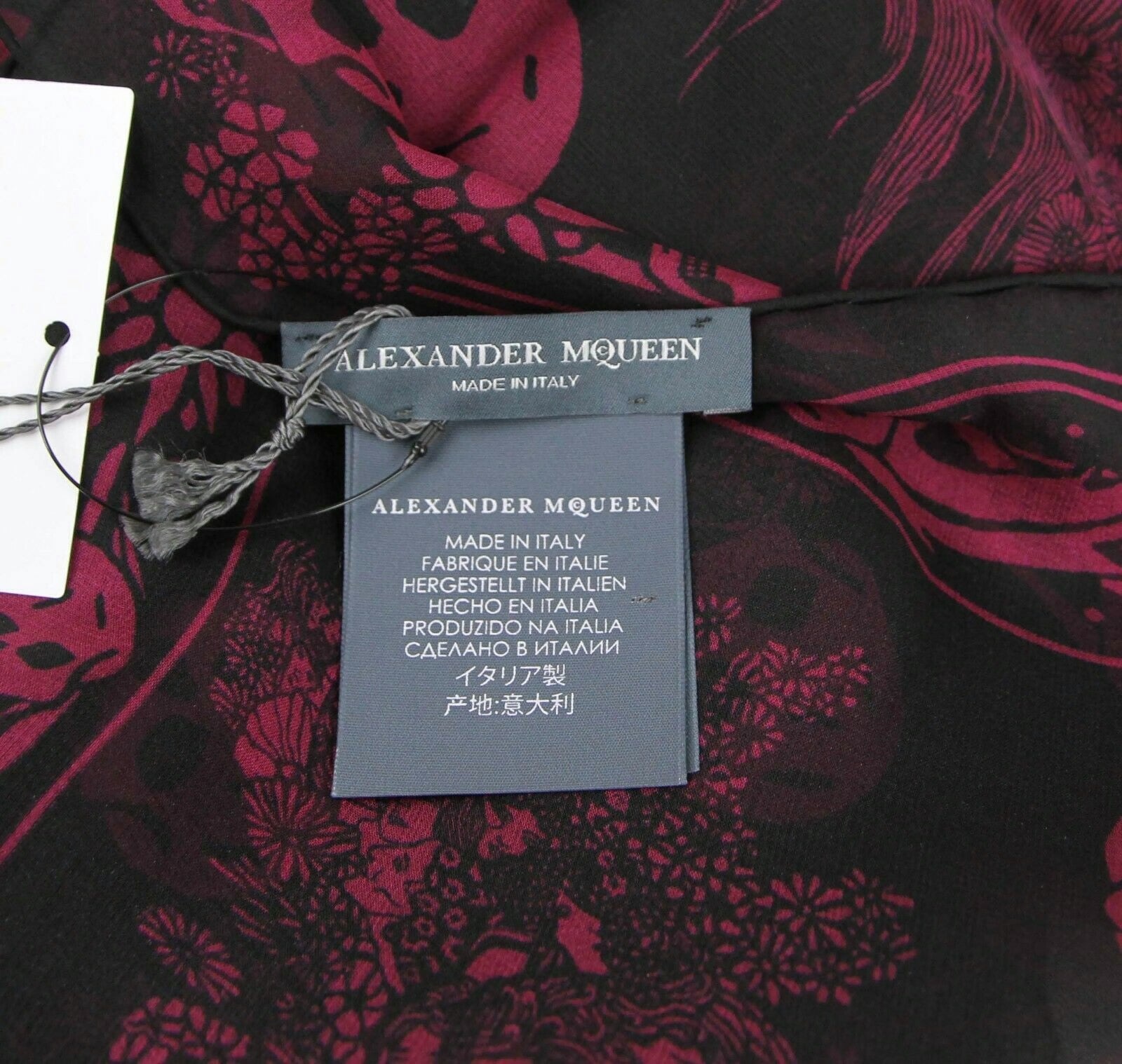 Alexander McQueen Women's Black / Light Purple Multiskull Print Silk Scarf