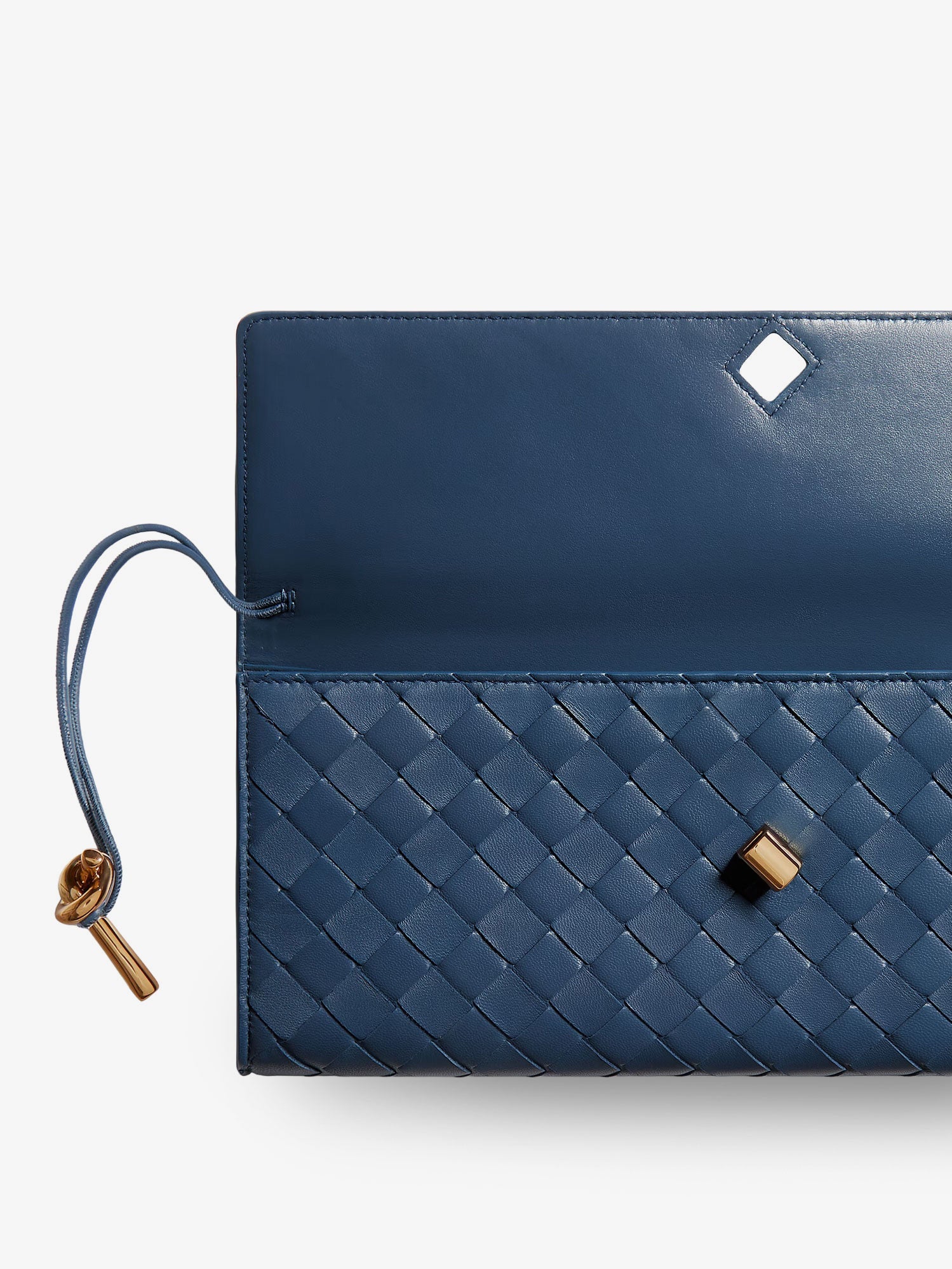 Bottega Veneta Women Andiamo Leather Clutch With Intrecciato Pattern