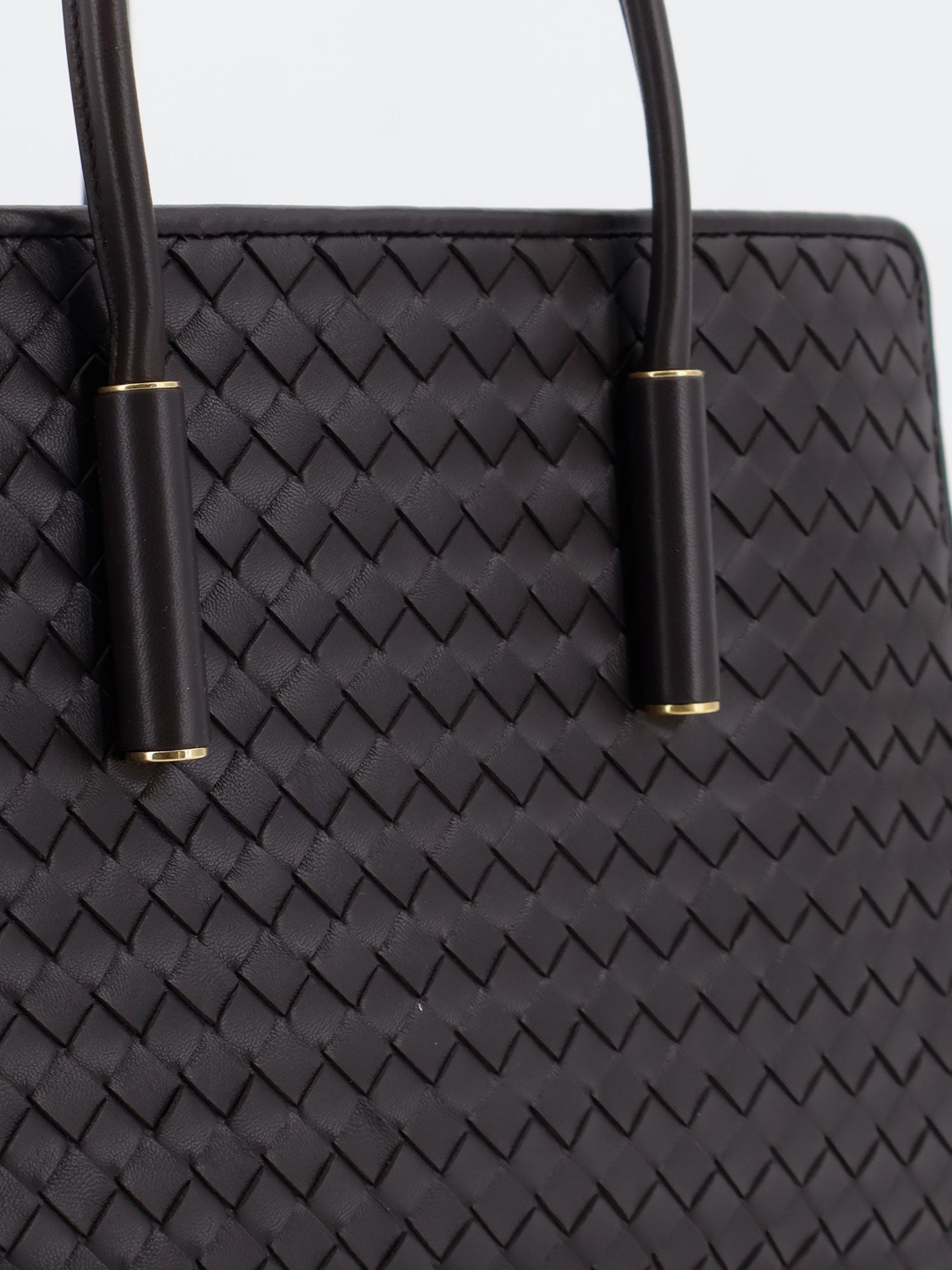 Bottega Veneta Women Barbara Leather Handbag With Intrecciato Motif