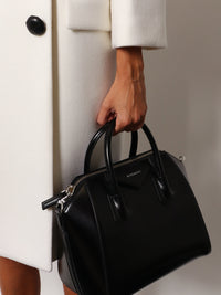 GIVENCHY Givenchy Women Antigona Leather Shoulder Bag