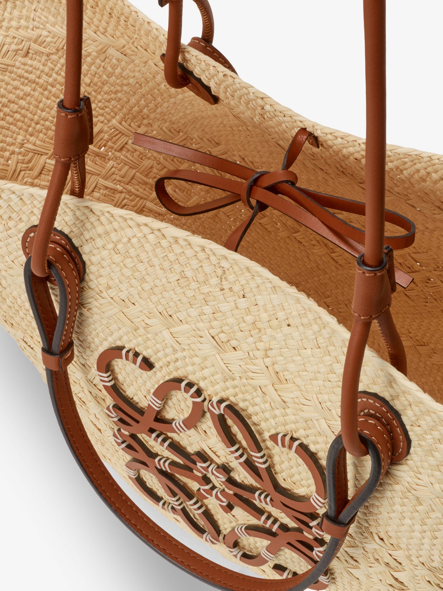 LOEWE Loewe Women Paula's Ibiza Leather And Iraca Palm Shoulder Bag