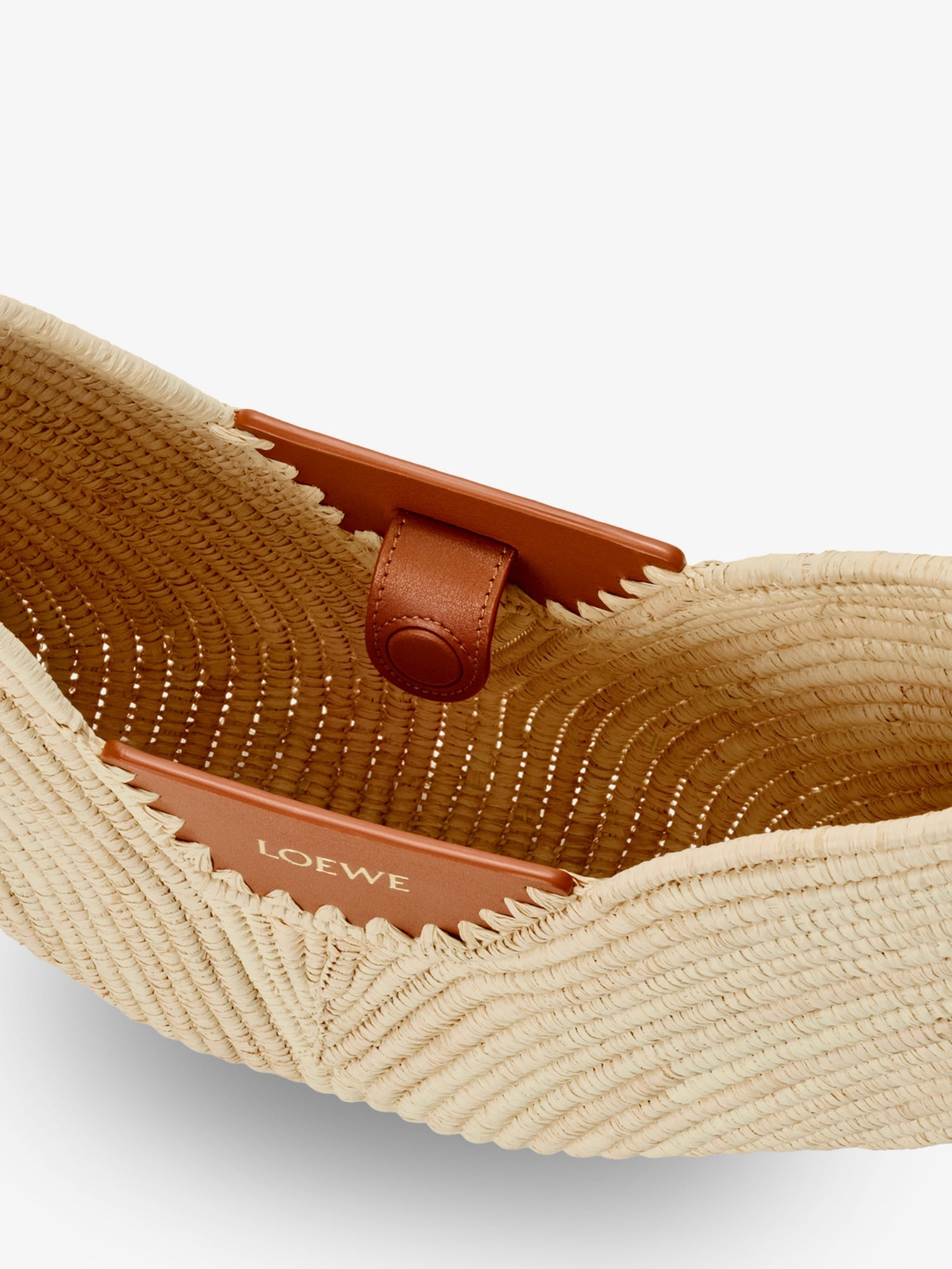 LOEWE Loewe Women Paula's Ibiza-Swing Leather And Raffia Shoulder Bag