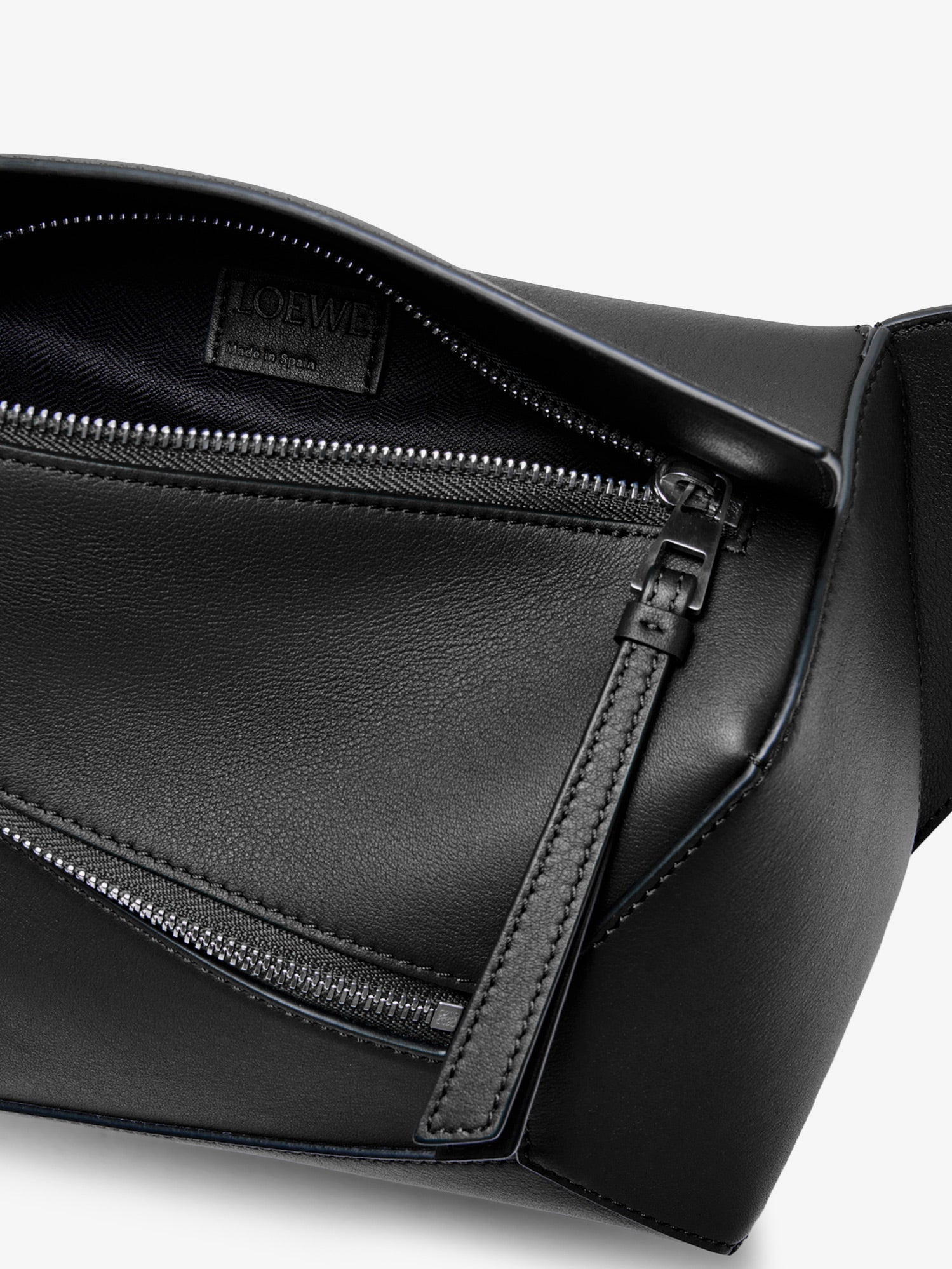 LOEWE Loewe Men Puzzle Edge Small Leather Bumbag