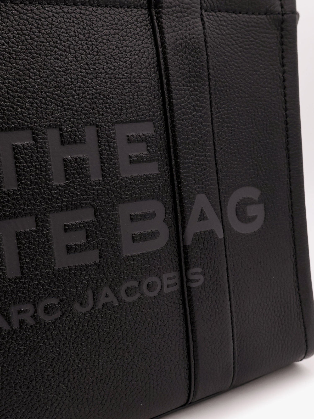 Marc Jacobs Women Leather Shoulder Bag With Logo On The Front