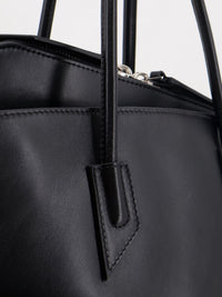 THE ATTICO The Attico Women La Passeggiata Medium Leather Shoulder Bag