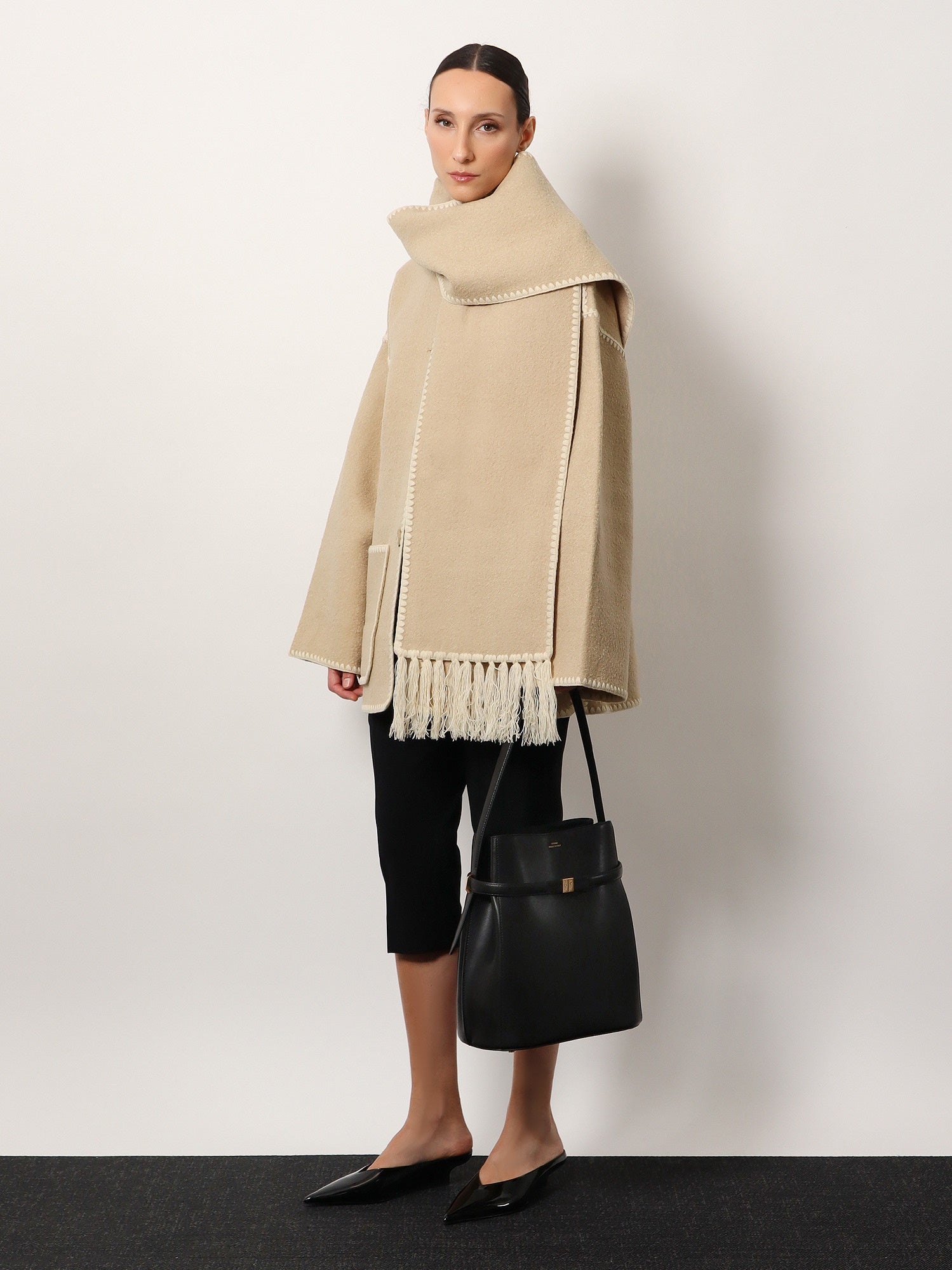 Toteme Women Belted Leather Bucket Bag