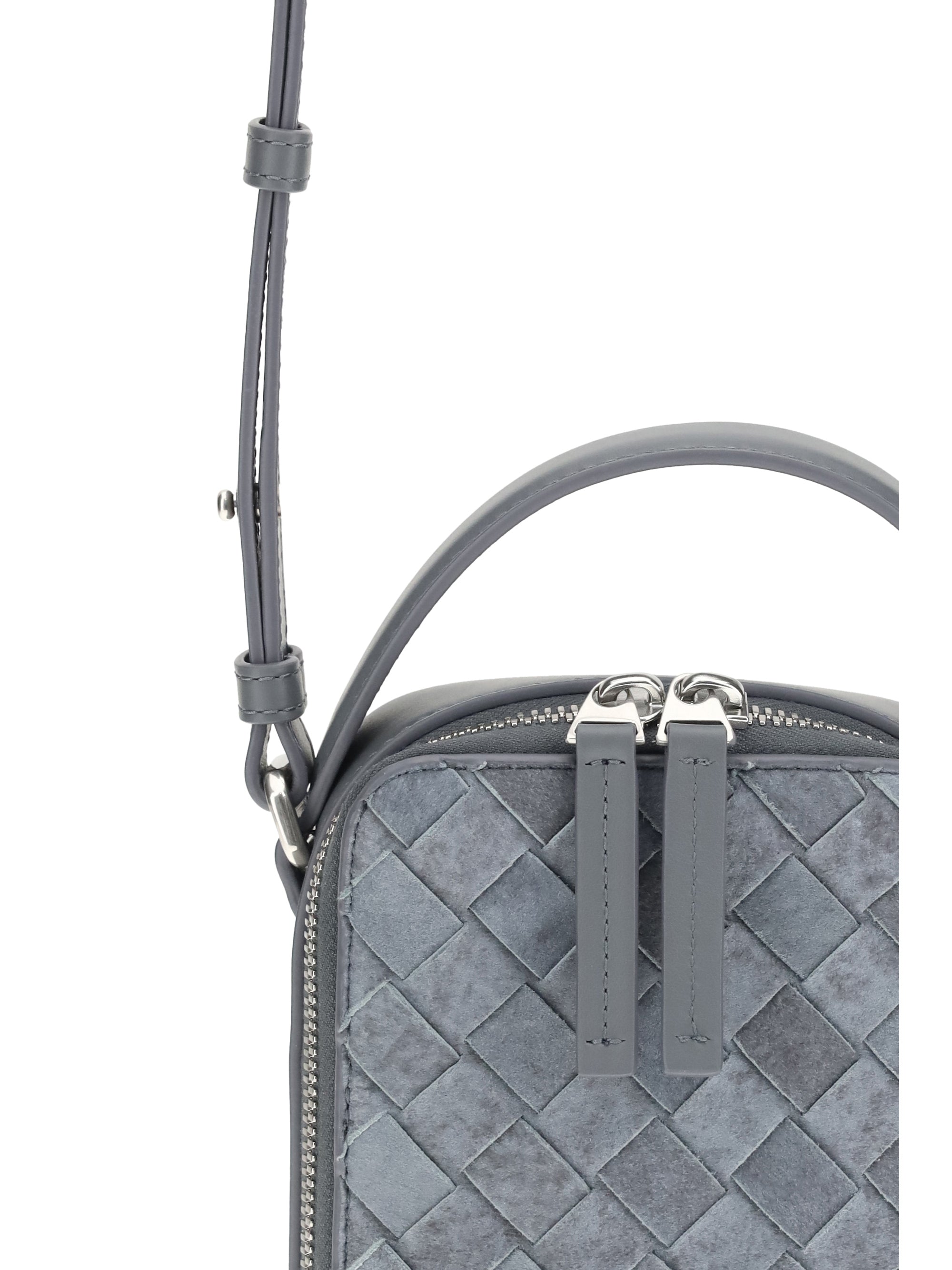 Bottega Veneta Men Woven Phone Case