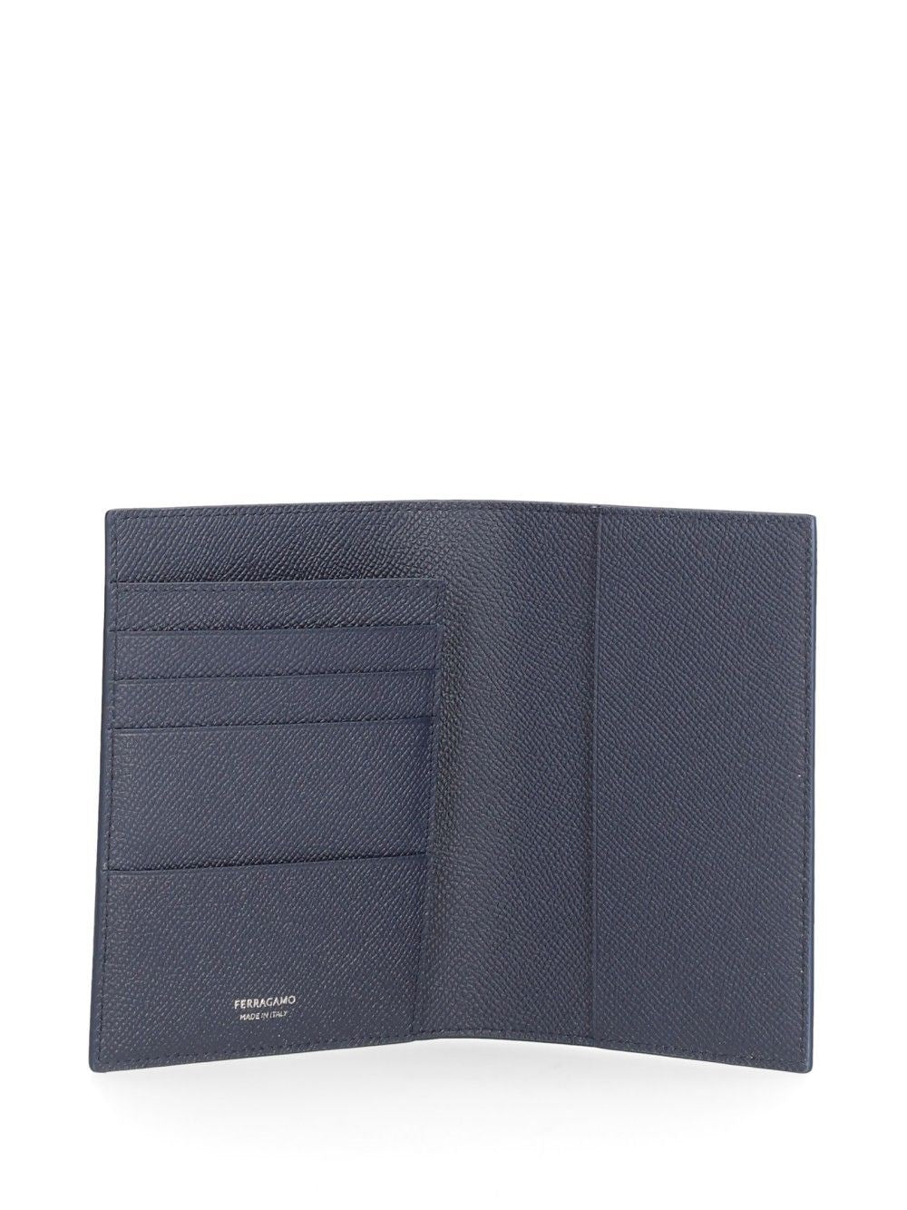 Ferragamo Ferragamo Men Gancini Compact Wallet