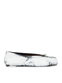 Maison Margiela Maison Margiela Women Hand-Painted Tabi Ballet Flat In Nappa