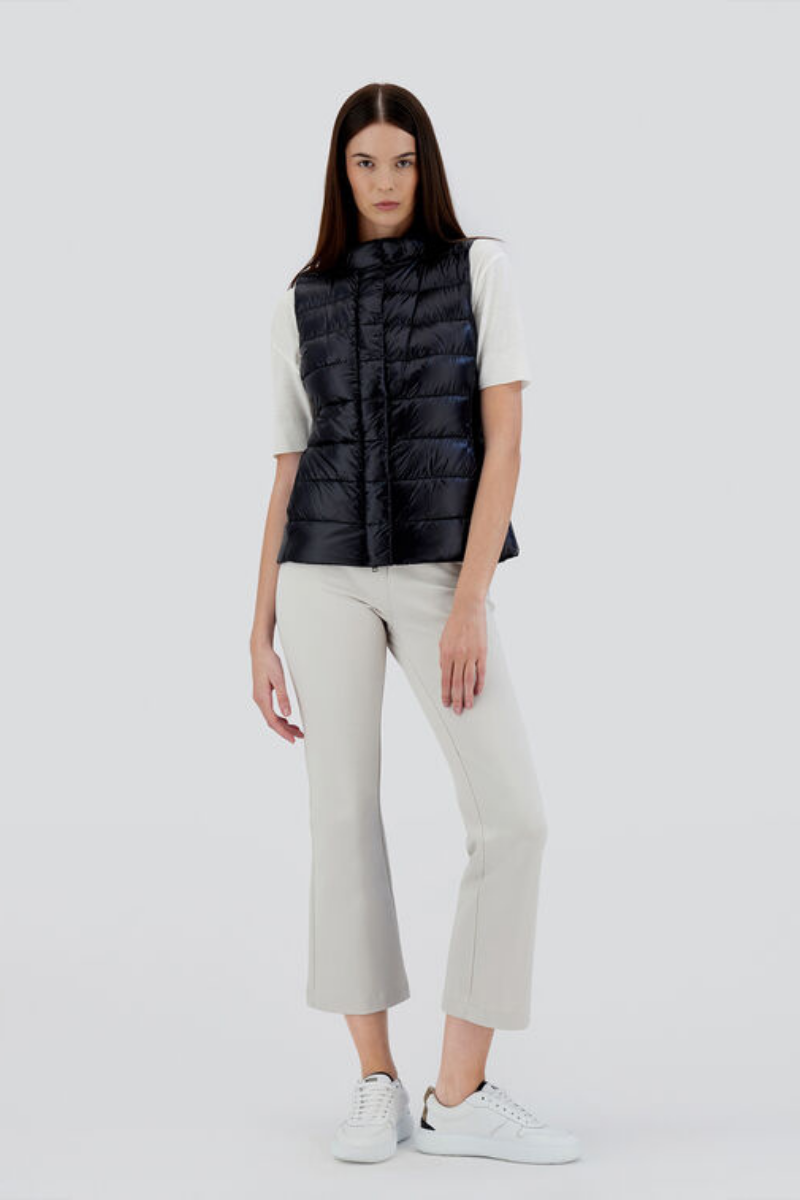 Herno Women's Giulia Black Down Vest