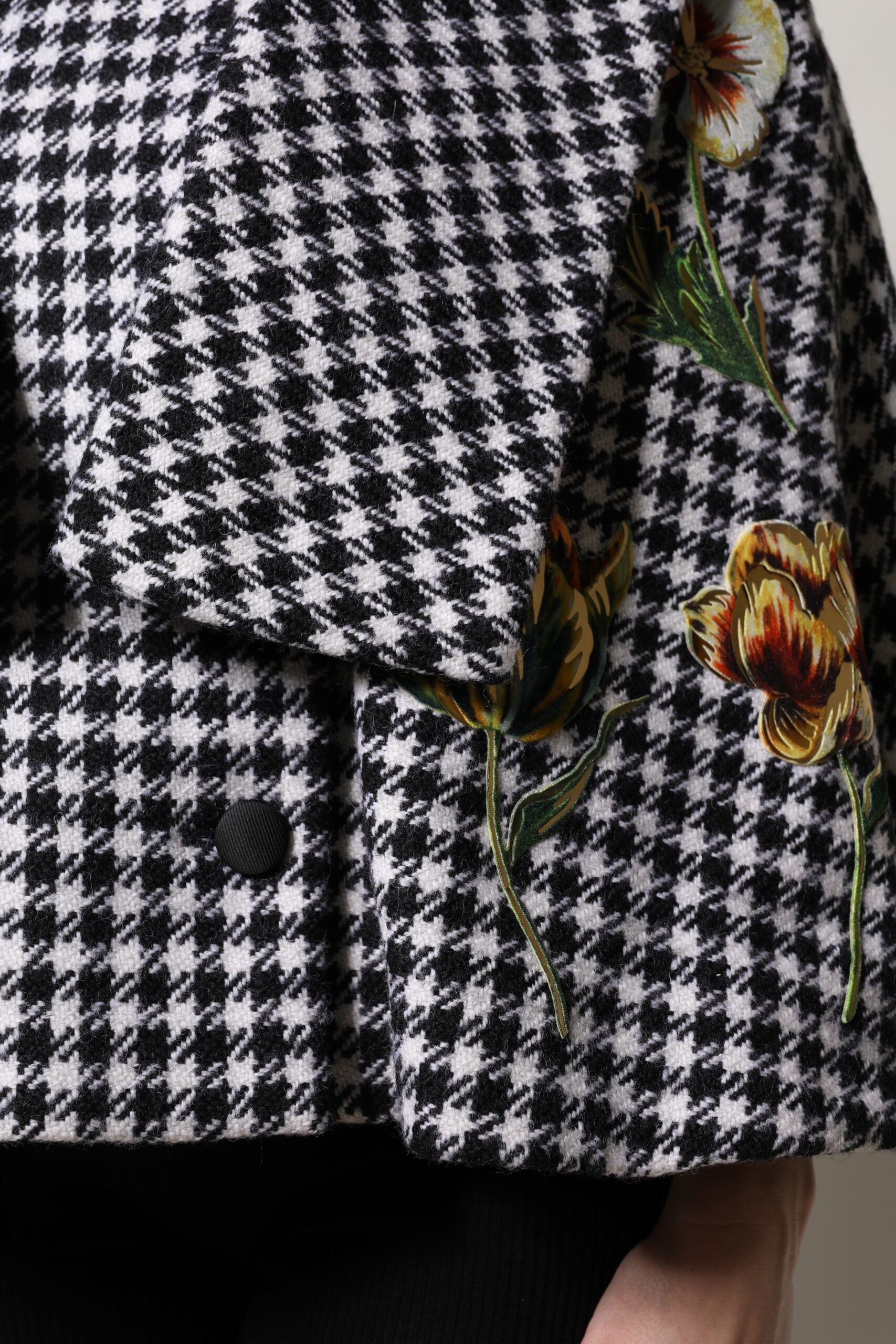 Dolce & Gabbana Black White Monochrome Patterned Floral Cape Women's Jacket