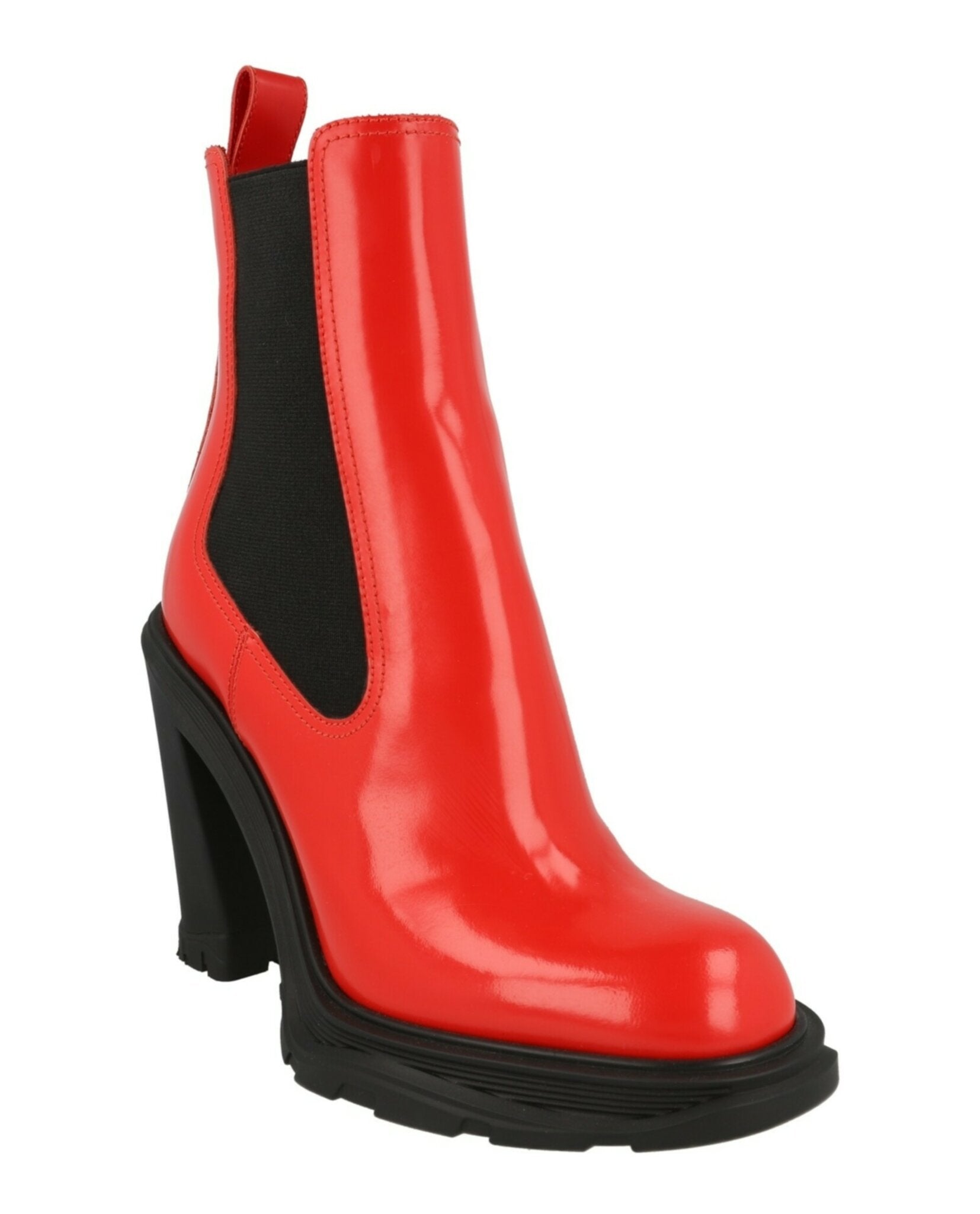Alexander McQueen Womens Tread Heeled Chelsea Boots