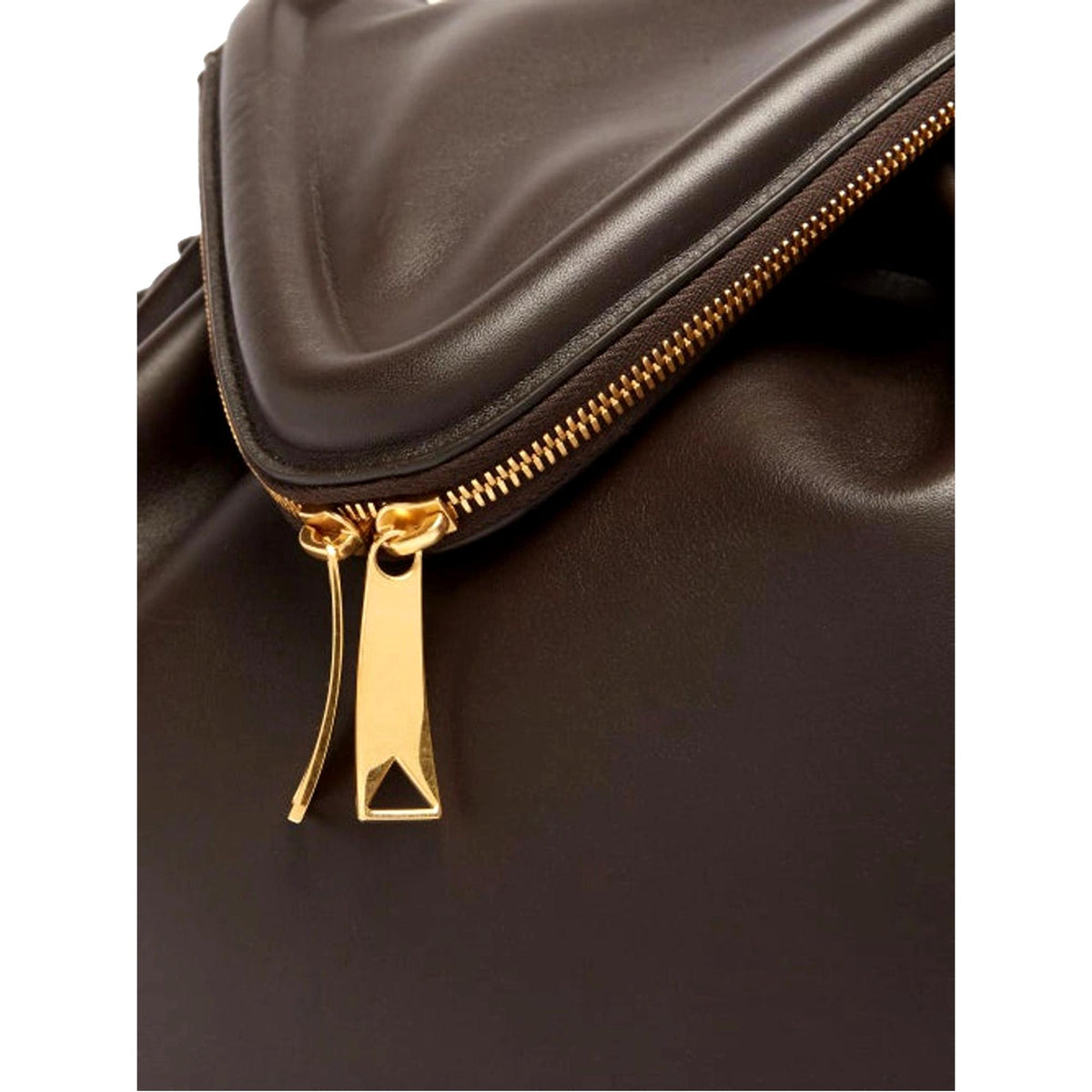 67bf25022007ac507d85c2de_bottega-veneta-beak-large-brown-calfskin-shoulder-bag-queen-bee-of-beverly-hills-1209877916_1789413317724.jpg