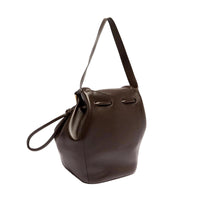 67bf25022007ac507d85c2de_bottega-veneta-beak-large-brown-calfskin-shoulder-bag-queen-bee-of-beverly-hills-1209877917_1789413317723.jpg