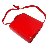 67bf25022007ac507d85c2de_bottega-veneta-the-clip-womens-shoulder-and-crossbody-bag-chili-red-calfskin-leather-queen-bee-of-beverly-hills-1209871416_1789412061985.jpg
