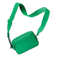 67bf25022007ac507d85c2de_gucci-rubber-effect-crossbody-771293-green-leather-queen-bee-of-beverly-hills-1_1789416117571.jpg