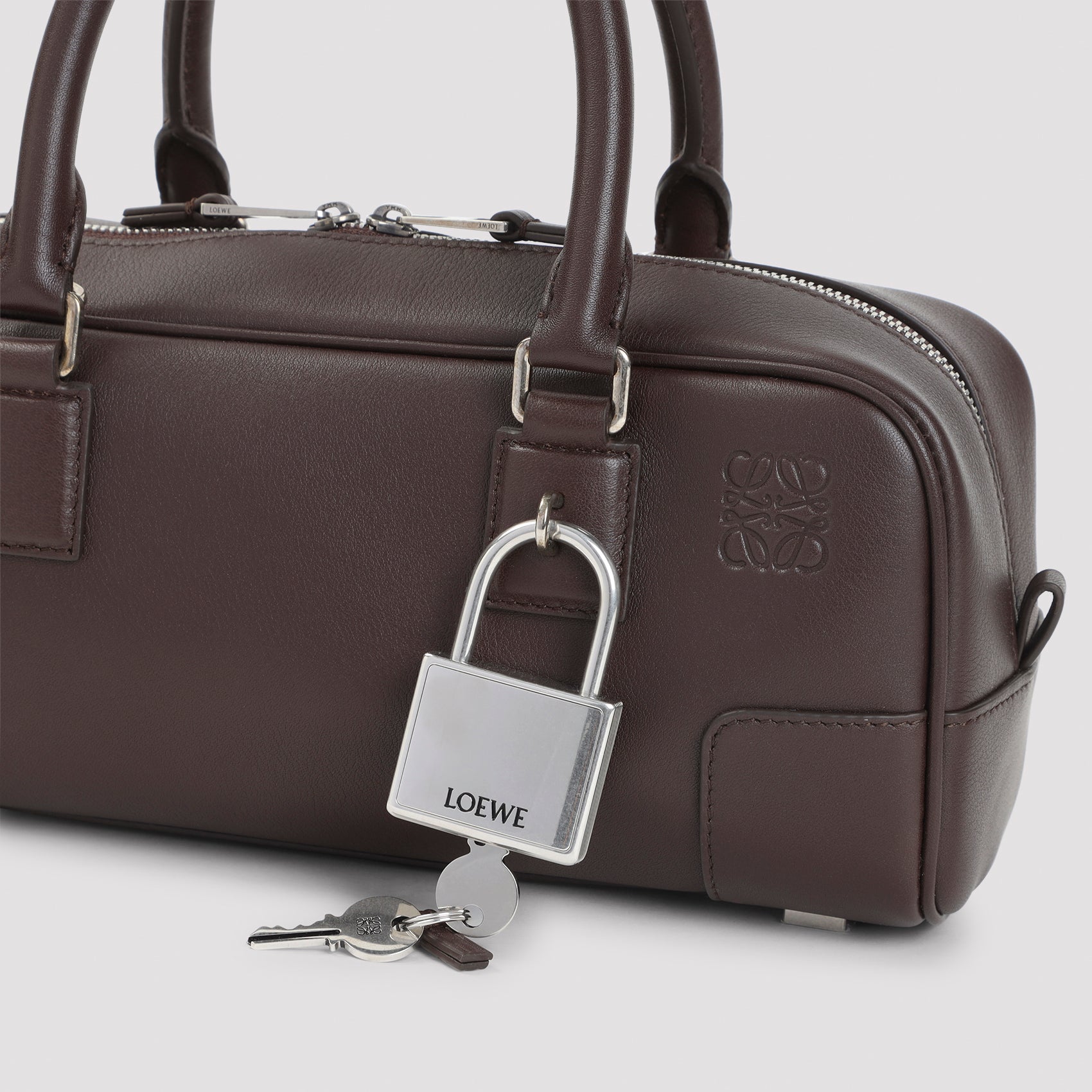 LOEWE Loewe Amazona 23 Cropped Bag Women