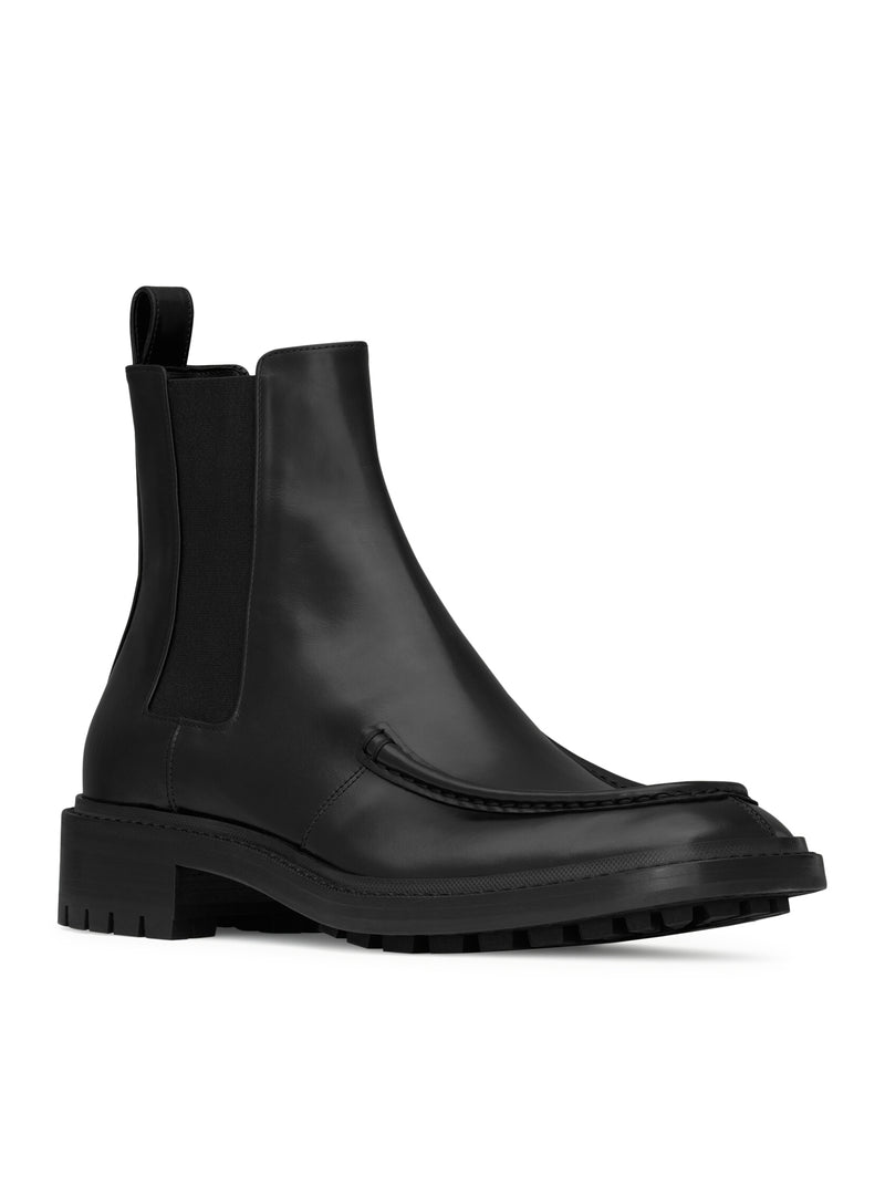 Saint Laurent Men Joe Smooth Leather Chelsea Boots