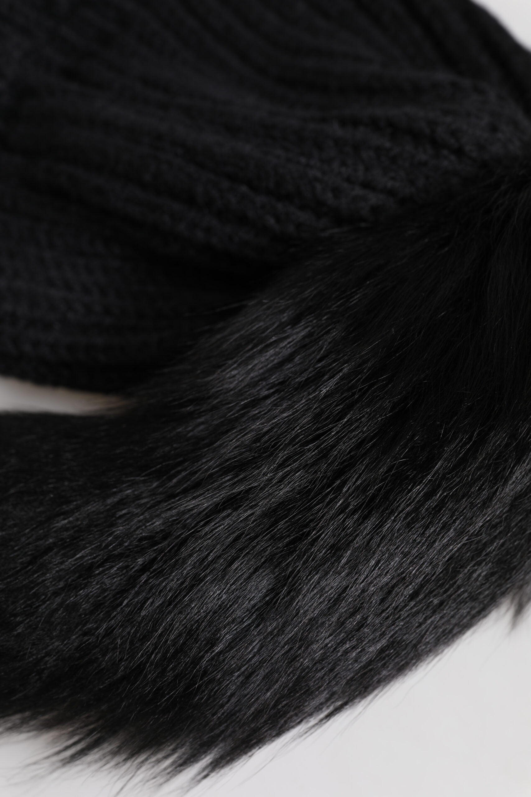 Dolce & Gabbana Black Acrylic Knitted Fur Winter Beanie Women's Hat