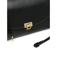 Ferragamo Ferragamo Black Shoulder Bags Women