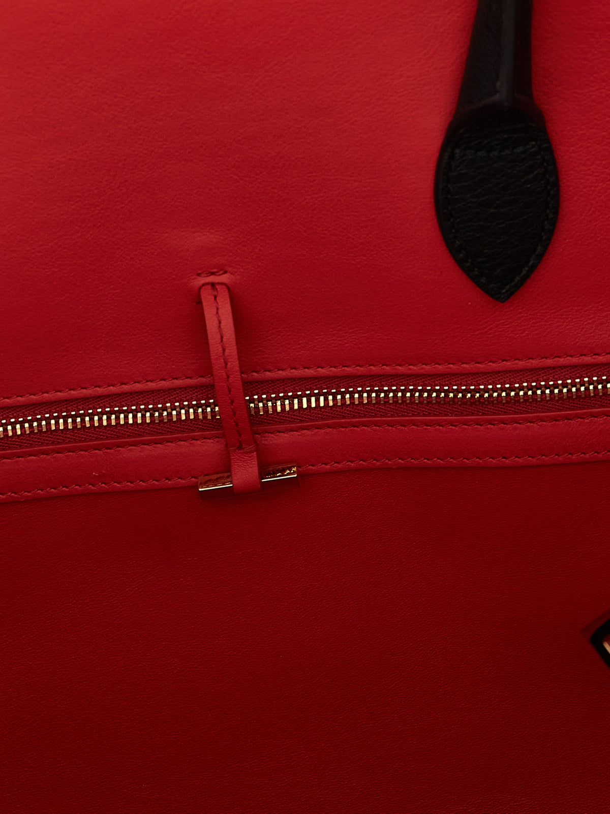 Ferragamo Women 'Hug M' Handbag